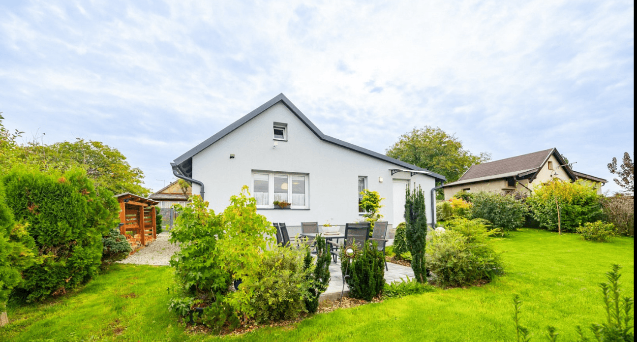 Prodej domu 86 m², pozemek 484 m², Vlašimská, Benešov, Středočeský kraj Prodej domu 86 m², pozemek 484 m², Vlašimská, Benešov, Středočeský kraj