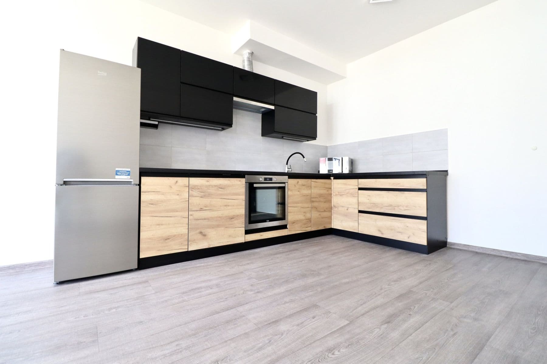 Pronájem bytu 2+kk 53 m², Honzíkova, Praha, Praha Pronájem bytu 2+kk 53 m², Honzíkova, Praha, Praha