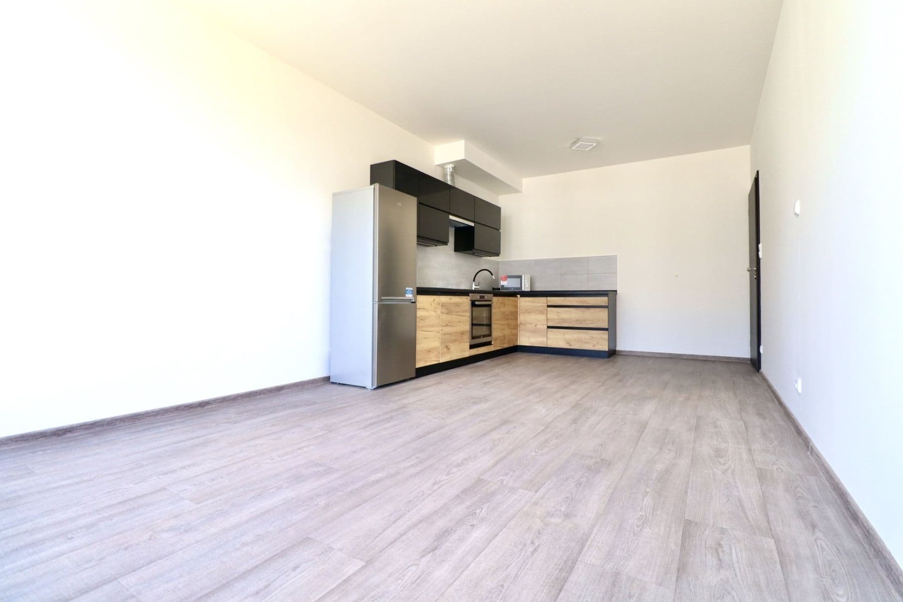 Pronájem bytu 2+kk 53 m², Honzíkova, Praha, Praha Pronájem bytu 2+kk 53 m², Honzíkova, Praha, Praha