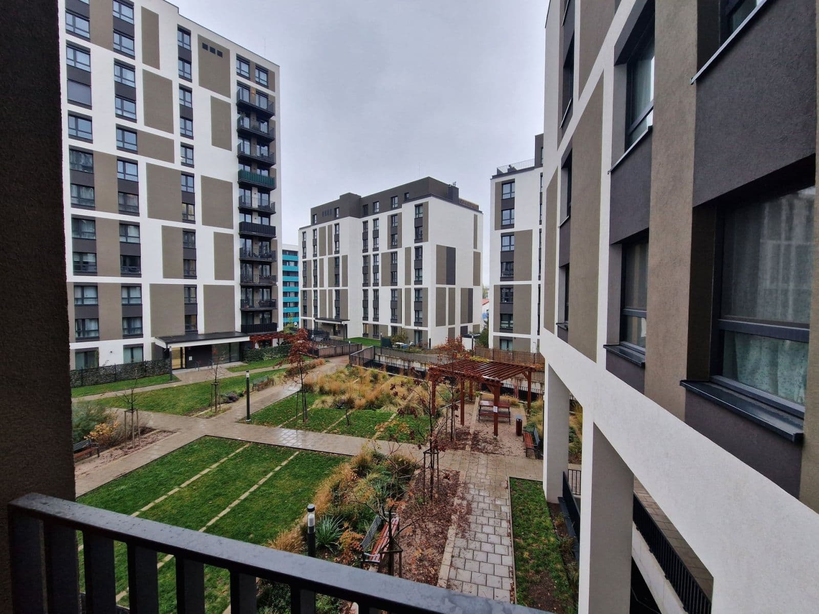 Pronájem bytu 1+kk 38 m², Olgy Havlové, Praha, Praha Pronájem bytu 1+kk 38 m², Olgy Havlové, Praha, Praha