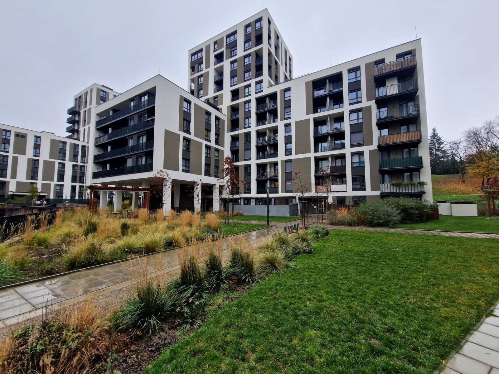 Pronájem bytu 1+kk 38 m², Olgy Havlové, Praha, Praha Pronájem bytu 1+kk 38 m², Olgy Havlové, Praha, Praha