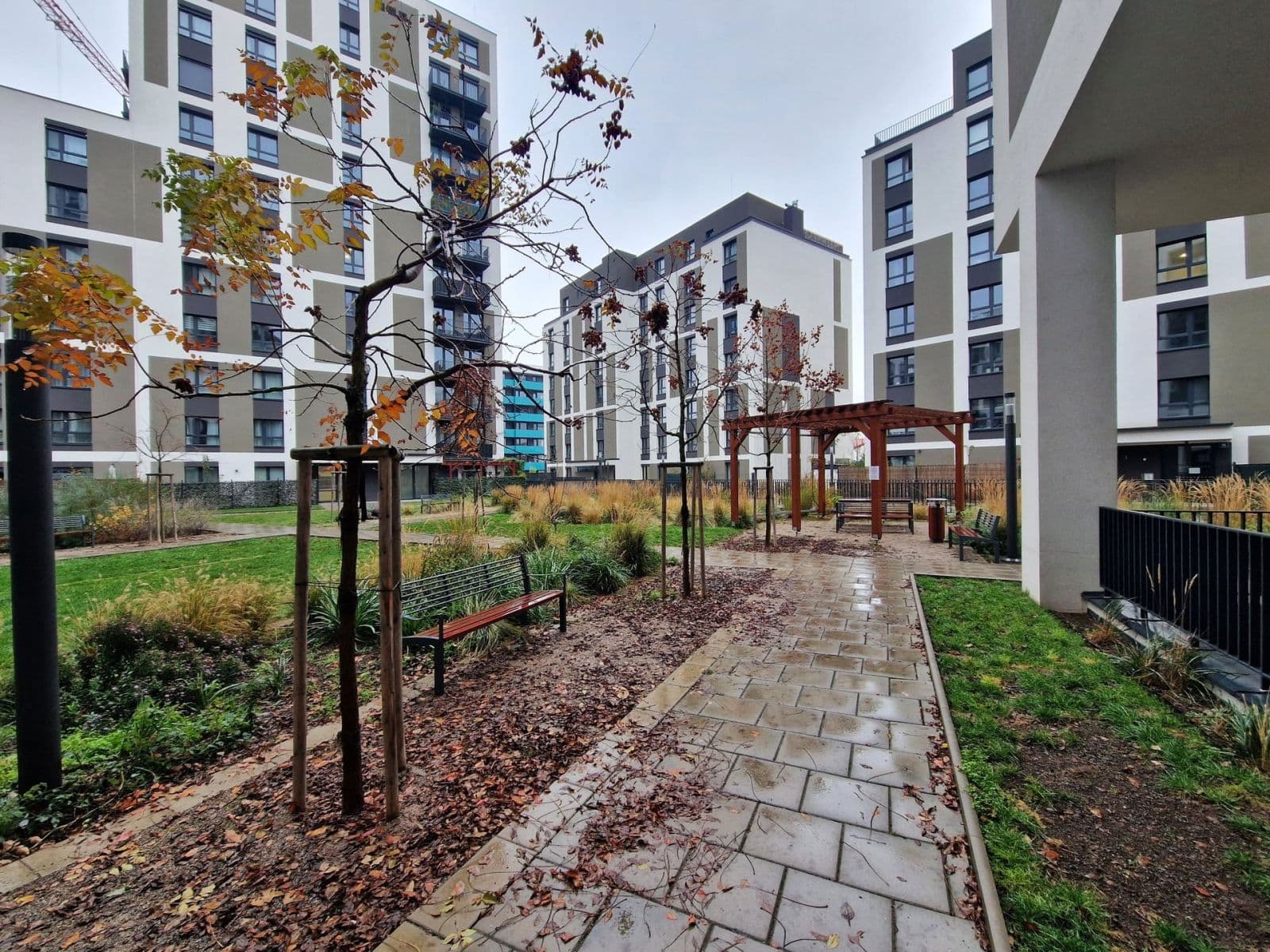 Pronájem bytu 1+kk 38 m², Olgy Havlové, Praha, Praha Pronájem bytu 1+kk 38 m², Olgy Havlové, Praha, Praha