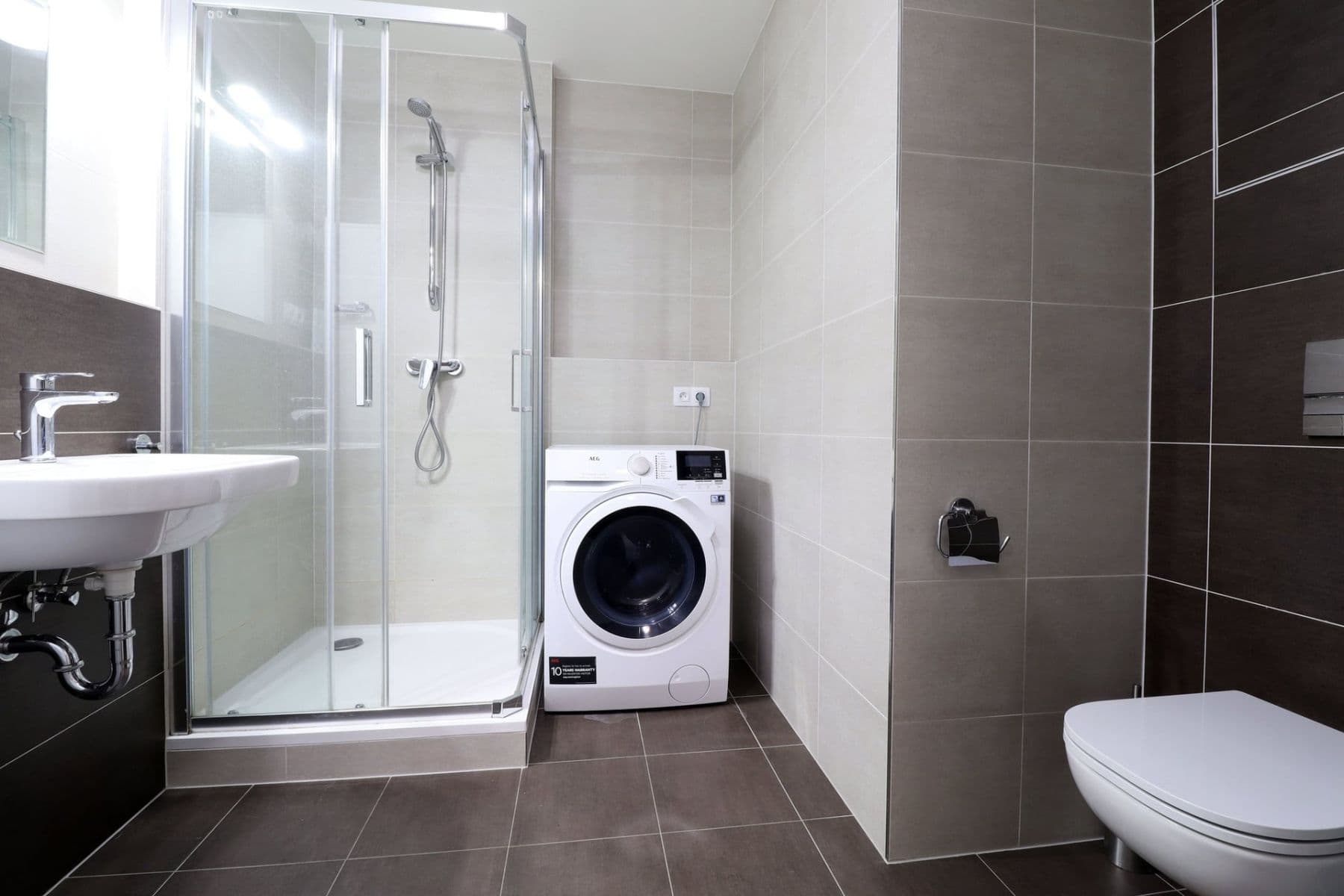 Pronájem bytu 1+kk 38 m², Olgy Havlové, Praha, Praha Pronájem bytu 1+kk 38 m², Olgy Havlové, Praha, Praha