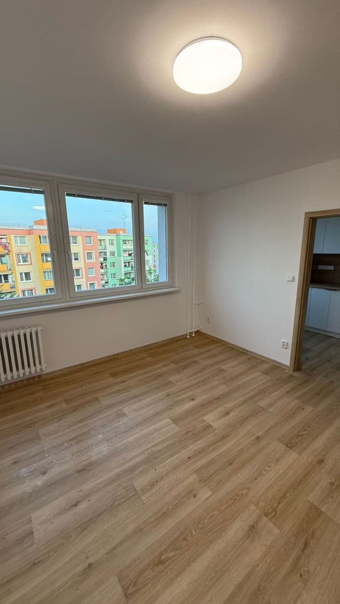 Pronájem bytu 2+1 44 m², Stiborova, Olomouc, Olomoucký kraj Pronájem bytu 2+1 44 m², Stiborova, Olomouc, Olomoucký kraj