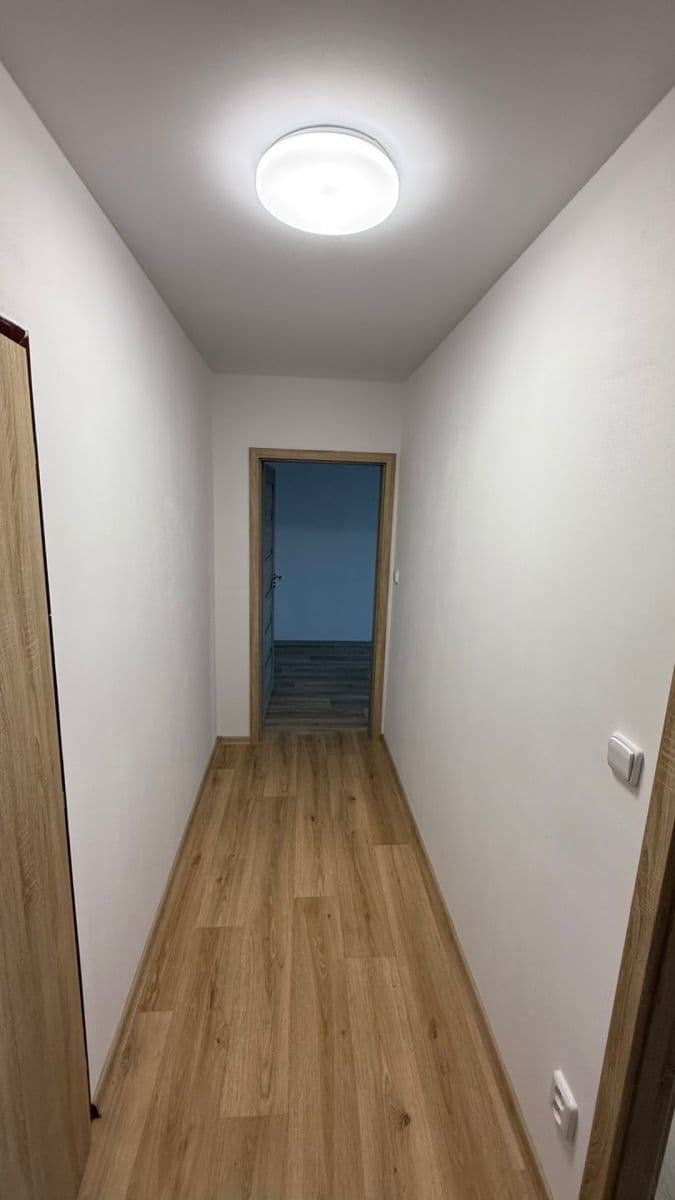 Pronájem bytu 2+1 44 m², Stiborova, Olomouc, Olomoucký kraj Pronájem bytu 2+1 44 m², Stiborova, Olomouc, Olomoucký kraj