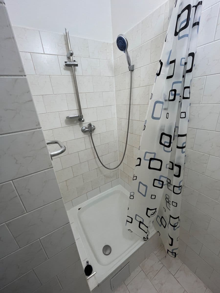 Pronájem bytu 1+kk 34 m², Palackého, Louny, Ústecký kraj Pronájem bytu 1+kk 34 m², Palackého, Louny, Ústecký kraj