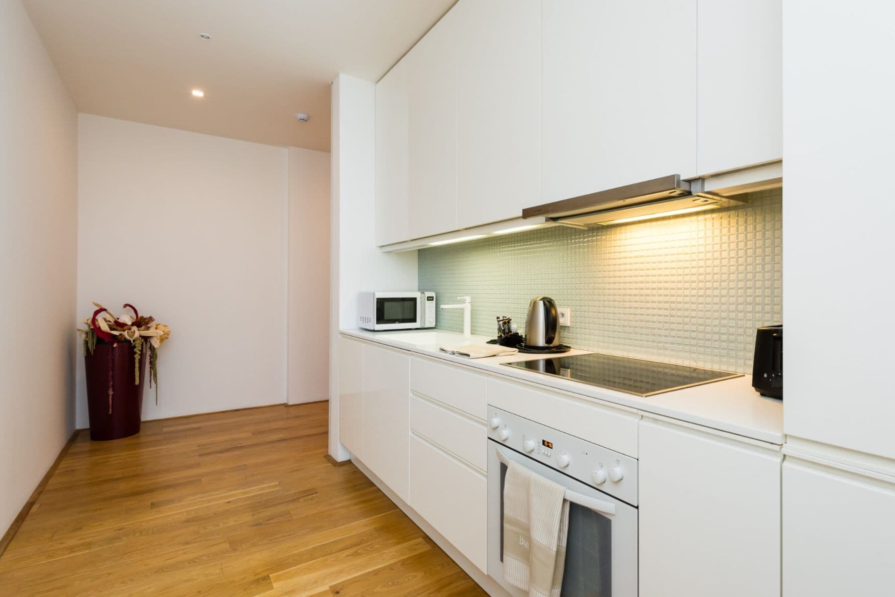 Pronájem bytu 2+kk 108 m², Křižíkova, Praha, Praha Pronájem bytu 2+kk 108 m², Křižíkova, Praha, Praha