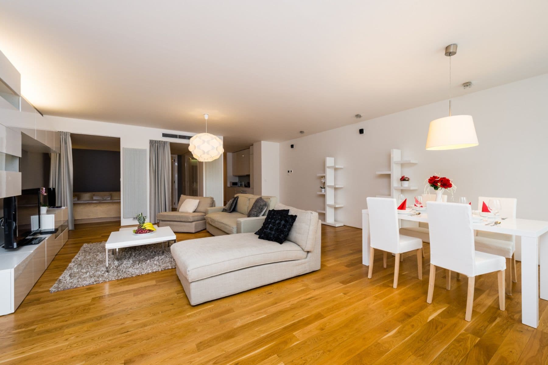 Pronájem bytu 2+kk 108 m², Křižíkova, Praha, Praha Pronájem bytu 2+kk 108 m², Křižíkova, Praha, Praha