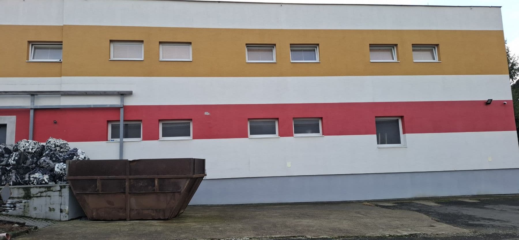 Prodej nebytového prostoru 2.250 m², Perečínska, Snina, Prešovský kraj Prodej nebytového prostoru 2.250 m², Perečínska, Snina, Prešovský kraj