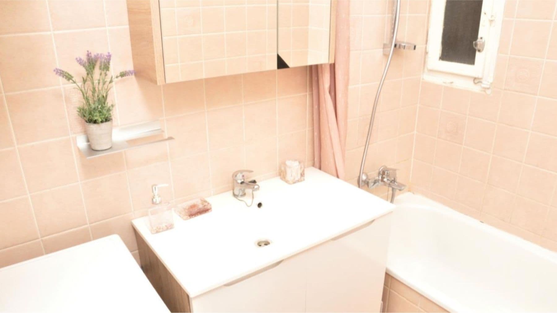 Prodej bytu 3+kk 80 m², náměstí Jiřího z Lobkovic, Praha, Praha Prodej bytu 3+kk 80 m², náměstí Jiřího z Lobkovic, Praha, Praha