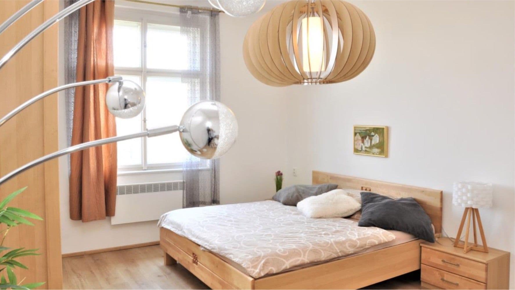 Prodej bytu 3+kk 80 m², náměstí Jiřího z Lobkovic, Praha, Praha Prodej bytu 3+kk 80 m², náměstí Jiřího z Lobkovic, Praha, Praha