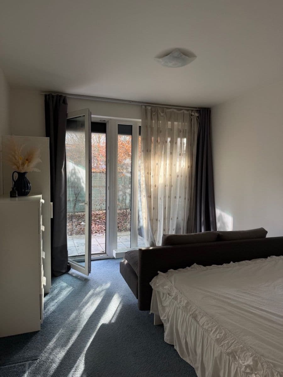 Pronájem bytu 3+kk 63 m², Nepomuckých, Praha, Praha Pronájem bytu 3+kk 63 m², Nepomuckých, Praha, Praha