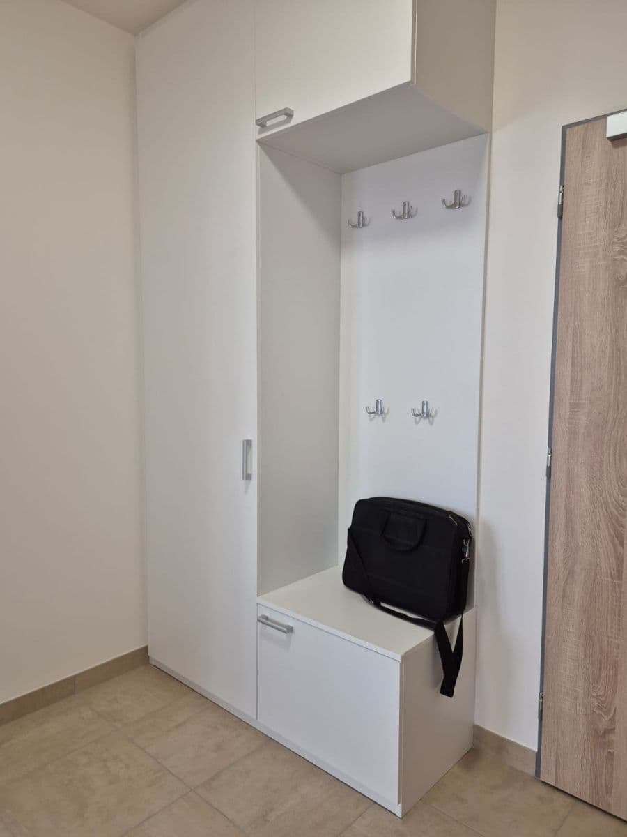 Pronájem bytu 2+kk 42 m², Werichova, Praha, Praha Pronájem bytu 2+kk 42 m², Werichova, Praha, Praha