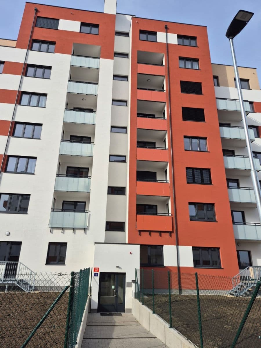 Pronájem bytu 2+kk 42 m², Werichova, Praha, Praha Pronájem bytu 2+kk 42 m², Werichova, Praha, Praha