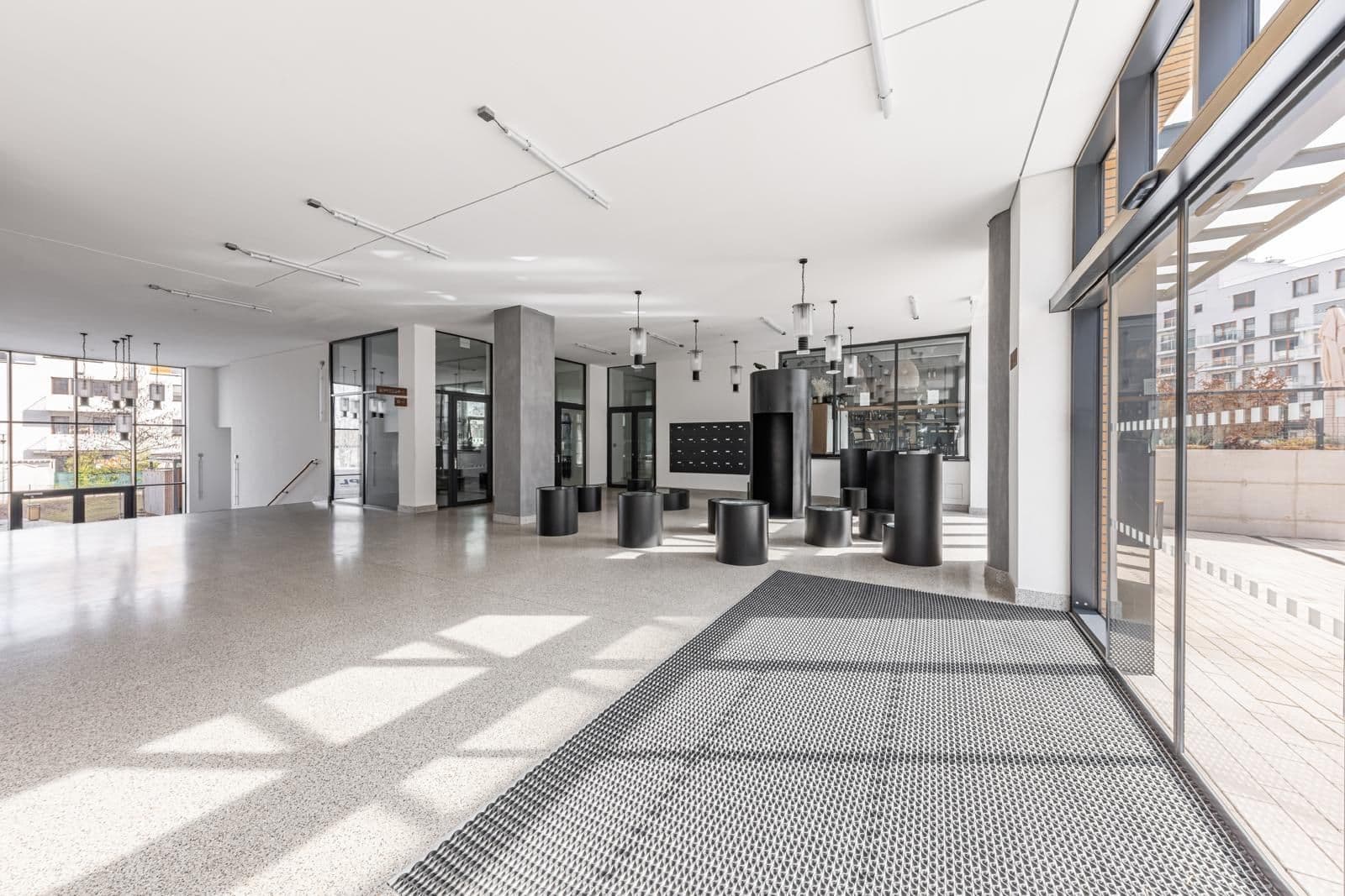 Prodej bytu 2+kk 101 m², Naskové, Praha, Praha Prodej bytu 2+kk 101 m², Naskové, Praha, Praha