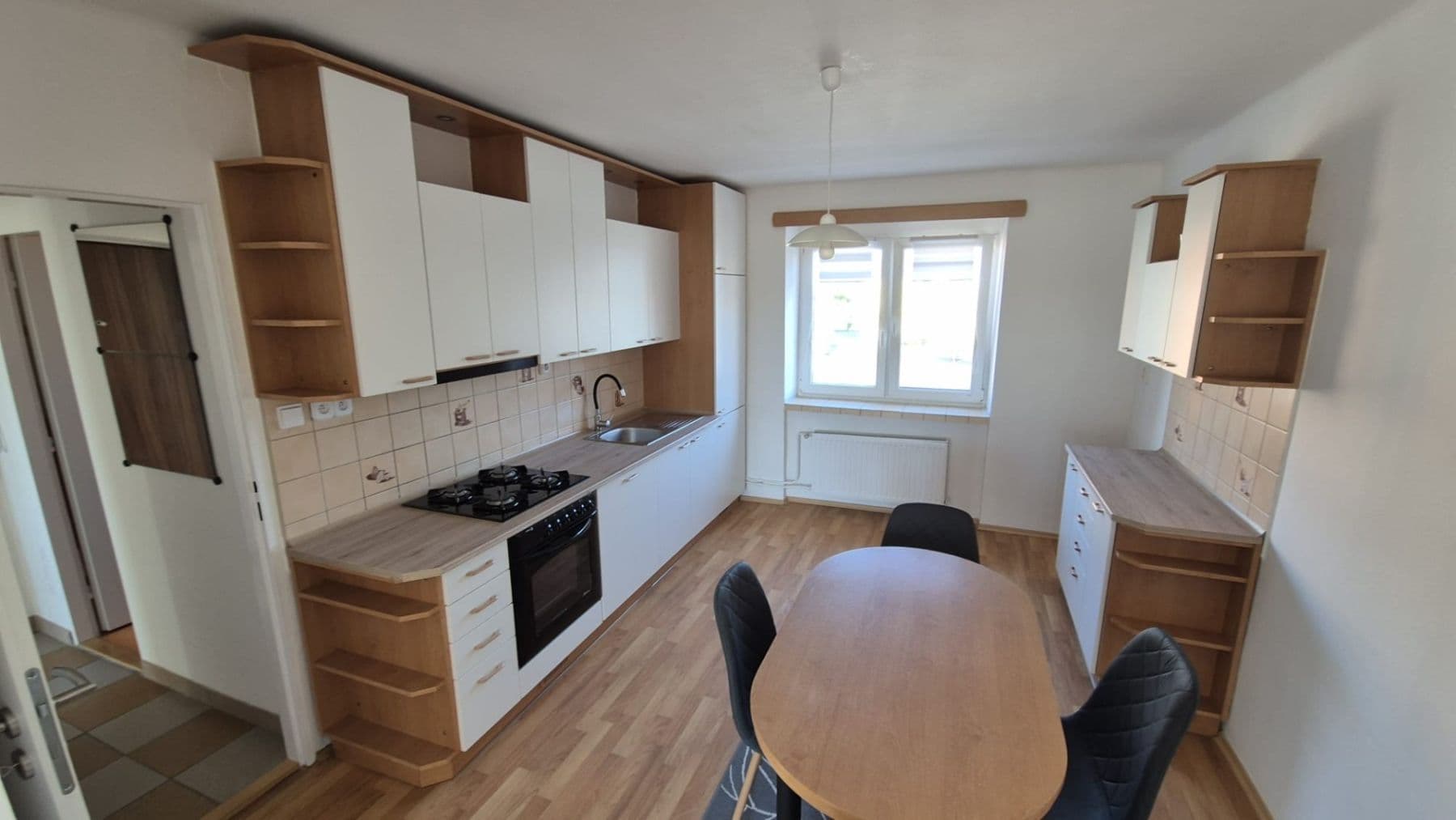 Pronájem bytu 2+1 55 m², Osada míru, Dolní Benešov, Moravskoslezský kraj Pronájem bytu 2+1 55 m², Osada míru, Dolní Benešov, Moravskoslezský kraj