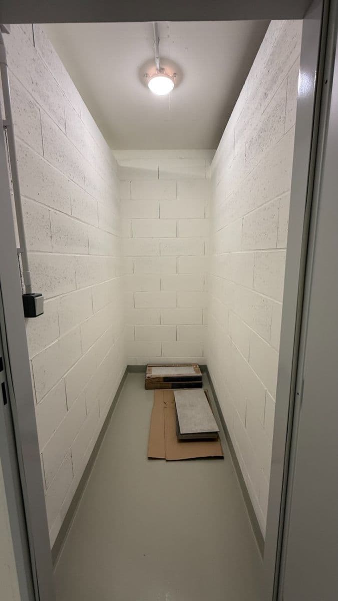 Pronájem bytu 1+kk 30 m², Strančická, Praha, Praha Pronájem bytu 1+kk 30 m², Strančická, Praha, Praha