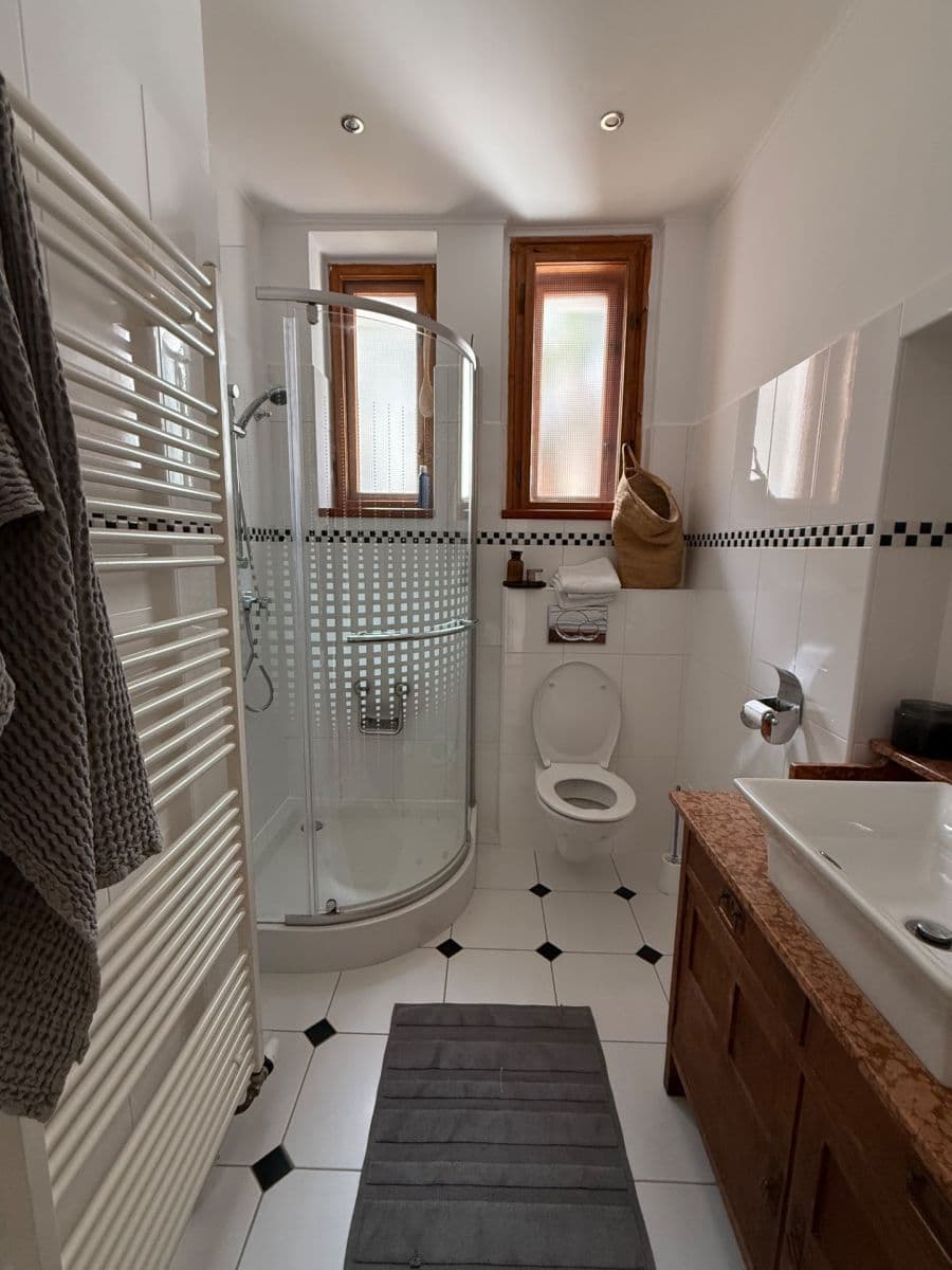 Pronájem bytu 3+kk 93 m², Nad Zlíchovem, Praha, Praha Pronájem bytu 3+kk 93 m², Nad Zlíchovem, Praha, Praha