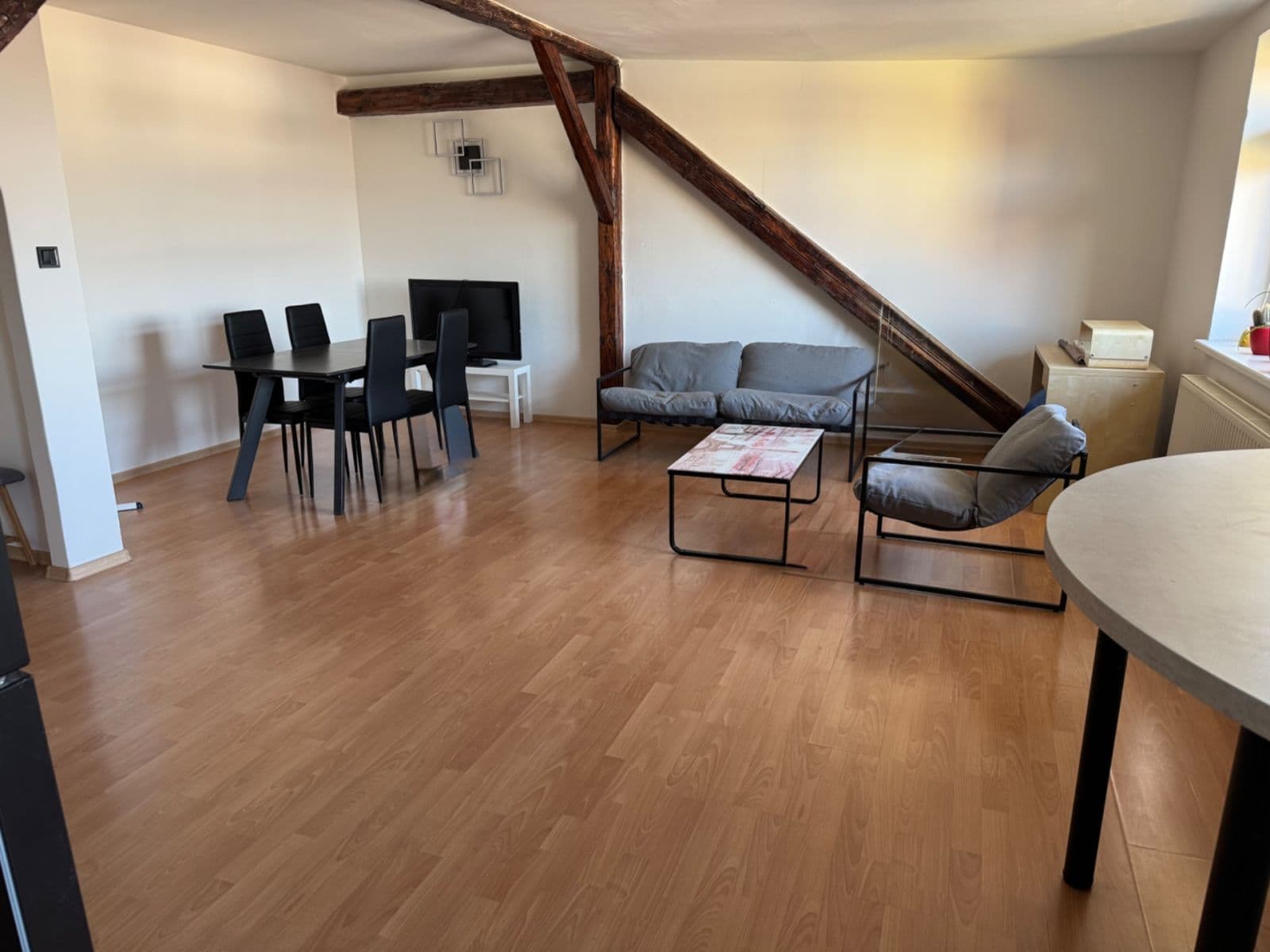 Pronájem bytu 2+kk 78 m², Komárovská, Brno, Jihomoravský kraj Pronájem bytu 2+kk 78 m², Komárovská, Brno, Jihomoravský kraj
