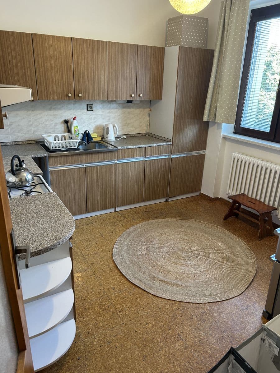 Pronájem bytu, Na Okraji, Praha, Praha Pronájem bytu, Na Okraji, Praha, Praha