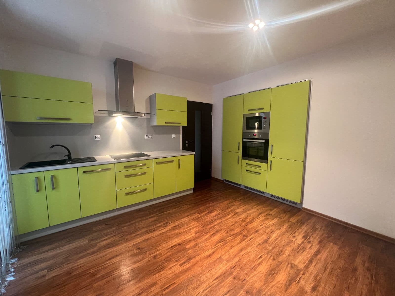 Pronájem bytu 2+1 70 m², Puškinova, Plzeň, Plzeňský kraj Pronájem bytu 2+1 70 m², Puškinova, Plzeň, Plzeňský kraj