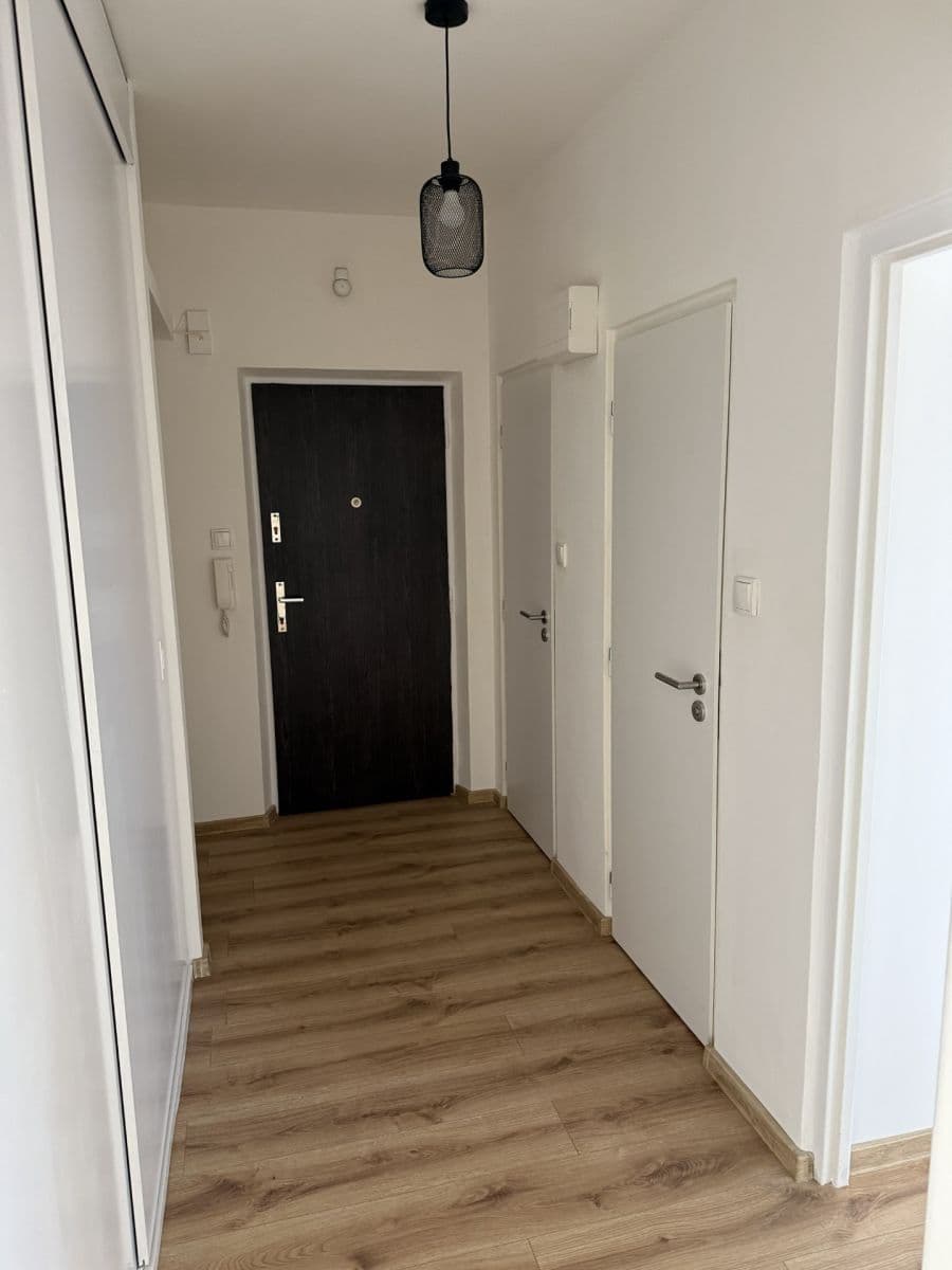 Pronájem bytu 2+1 55 m², Bydžovského, Praha, Praha Pronájem bytu 2+1 55 m², Bydžovského, Praha, Praha