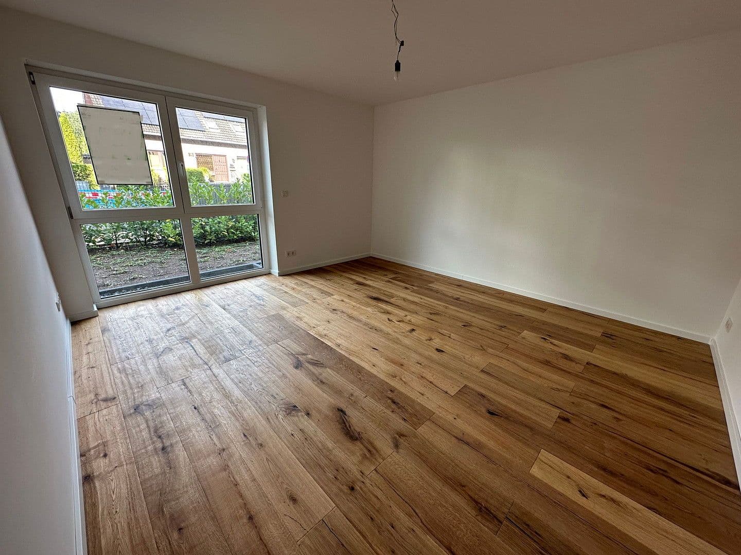 Prodej bytu 3+1 116 m², Buchenstraße 39, Düsseldorf, Severní Porýní-Vestfálsko Prodej bytu 3+1 116 m², Buchenstraße 39, Düsseldorf, Severní Porýní-Vestfálsko