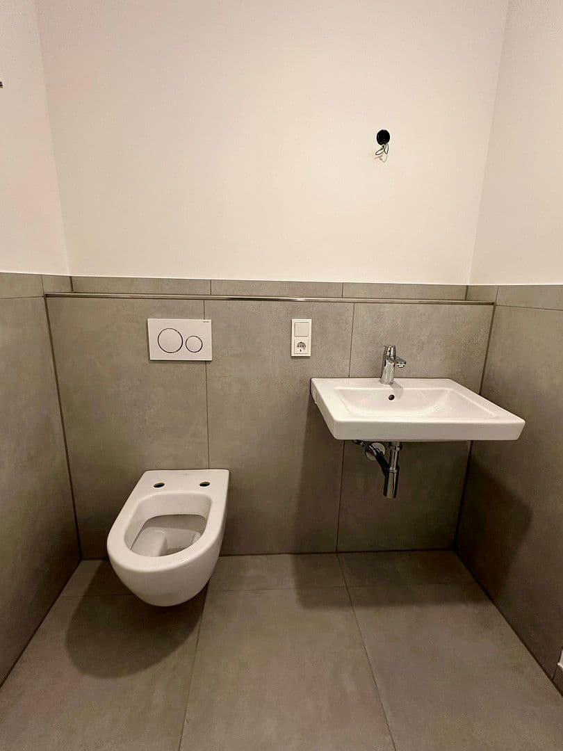 Prodej bytu 3+1 116 m², Buchenstraße 39, Düsseldorf, Severní Porýní-Vestfálsko Prodej bytu 3+1 116 m², Buchenstraße 39, Düsseldorf, Severní Porýní-Vestfálsko