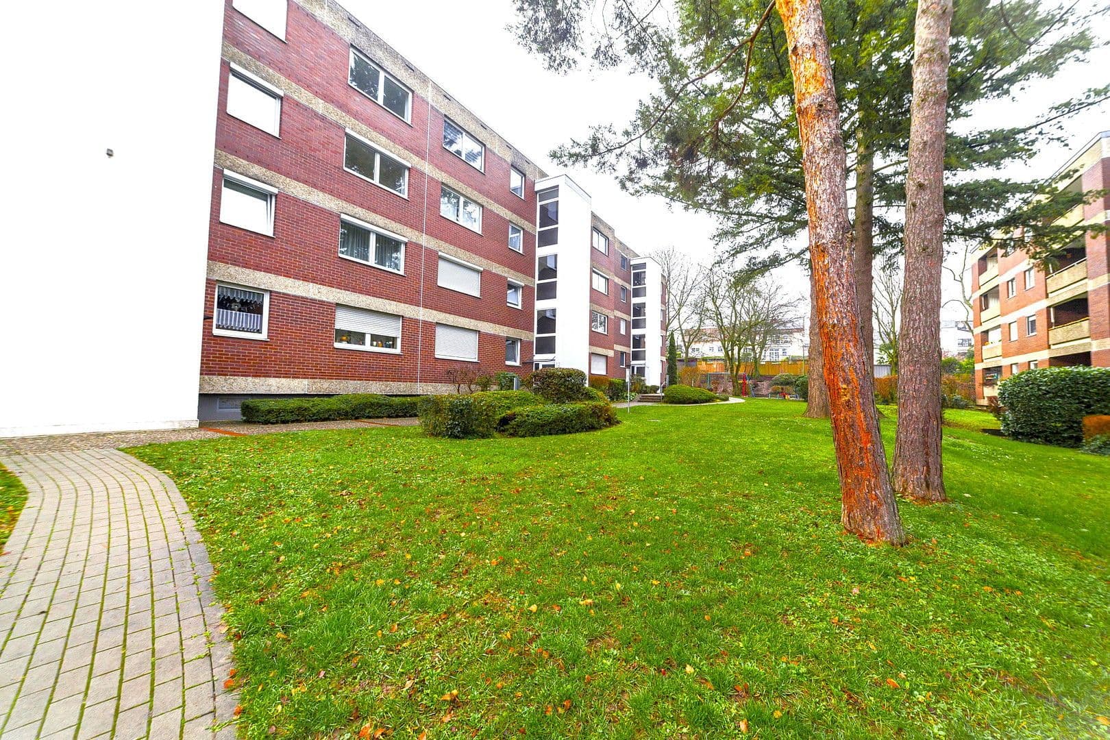 Prodej bytu 2+1 42 m², Frank-Wedekind-Str. 00, Wiesbaden, Hessen Prodej bytu 2+1 42 m², Frank-Wedekind-Str. 00, Wiesbaden, Hessen