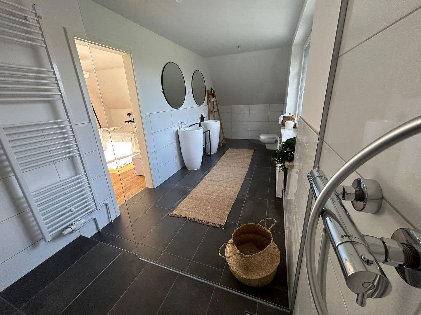 Pronájem domu 250 m², pozemek 1.851 m², Dahlienstraße, Upgant-Schott, Dolní Sasko Pronájem domu 250 m², pozemek 1.851 m², Dahlienstraße, Upgant-Schott, Dolní Sasko