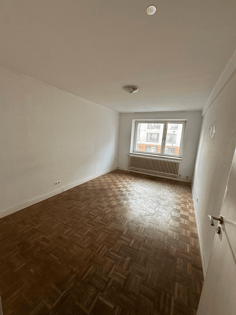 Prodej bytu 3+kk 73 m², Düsseldorf, Severní Porýní-Vestfálsko Prodej bytu 3+kk 73 m², Düsseldorf, Severní Porýní-Vestfálsko