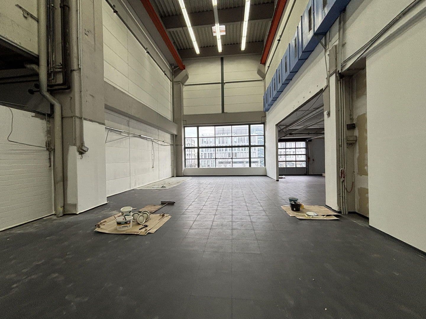 Pronájem nebytového prostoru 520 m², Moselstr. 14, Neuss, Severní Porýní-Vestfálsko Pronájem nebytového prostoru 520 m², Moselstr. 14, Neuss, Severní Porýní-Vestfálsko