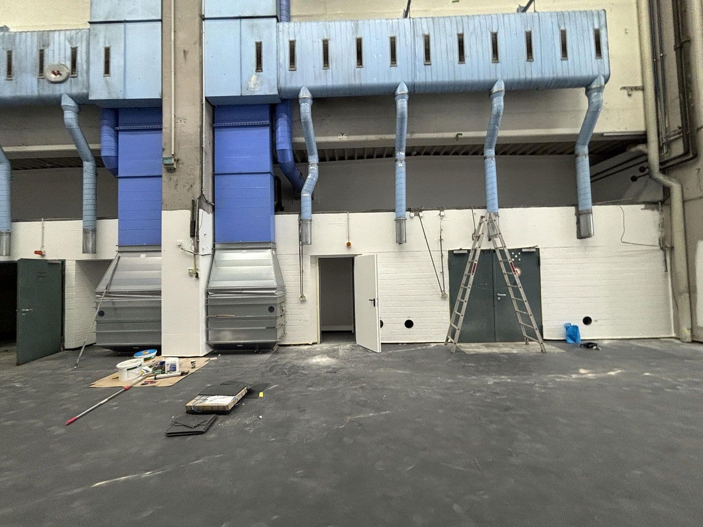 Pronájem nebytového prostoru 520 m², Moselstr. 14, Neuss, Severní Porýní-Vestfálsko Pronájem nebytového prostoru 520 m², Moselstr. 14, Neuss, Severní Porýní-Vestfálsko