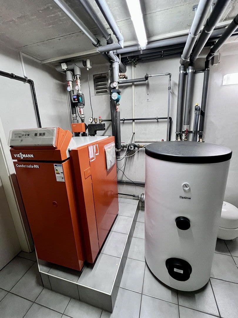 Prodej domu 393 m², pozemek 1.524 m², Belmsdorfer Straße 26 b, Bischofswerda, Sasko Prodej domu 393 m², pozemek 1.524 m², Belmsdorfer Straße 26 b, Bischofswerda, Sasko