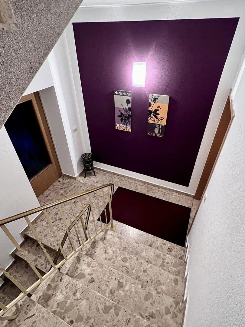 Prodej domu 393 m², pozemek 1.524 m², Belmsdorfer Straße 26 b, Bischofswerda, Sasko Prodej domu 393 m², pozemek 1.524 m², Belmsdorfer Straße 26 b, Bischofswerda, Sasko