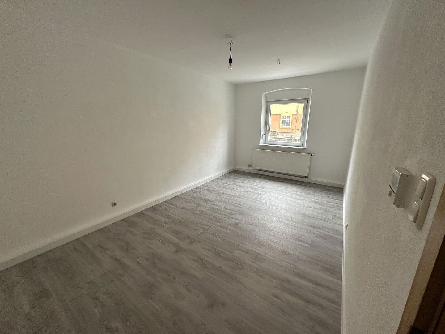 Pronájem bytu 4+1 82 m², Weiden, Bavorsko Pronájem bytu 4+1 82 m², Weiden, Bavorsko
