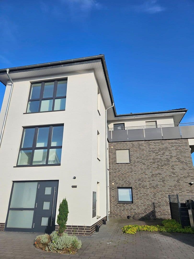 Prodej bytu 3+1 87 m², Lippstadt, Severní Porýní-Vestfálsko Prodej bytu 3+1 87 m², Lippstadt, Severní Porýní-Vestfálsko