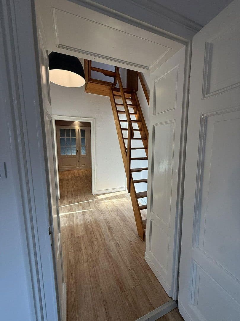 Pronájem bytu 4+1 160 m², Witten, Severní Porýní-Vestfálsko Pronájem bytu 4+1 160 m², Witten, Severní Porýní-Vestfálsko