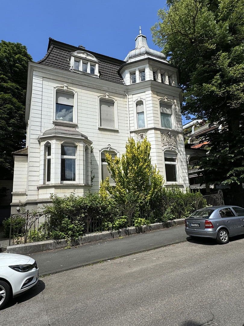 Pronájem bytu 4+1 160 m², Witten, Severní Porýní-Vestfálsko Pronájem bytu 4+1 160 m², Witten, Severní Porýní-Vestfálsko