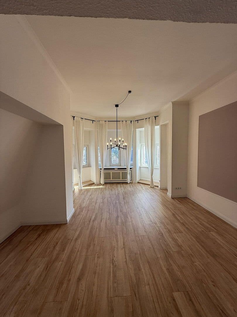 Pronájem bytu 4+1 160 m², Witten, Severní Porýní-Vestfálsko Pronájem bytu 4+1 160 m², Witten, Severní Porýní-Vestfálsko
