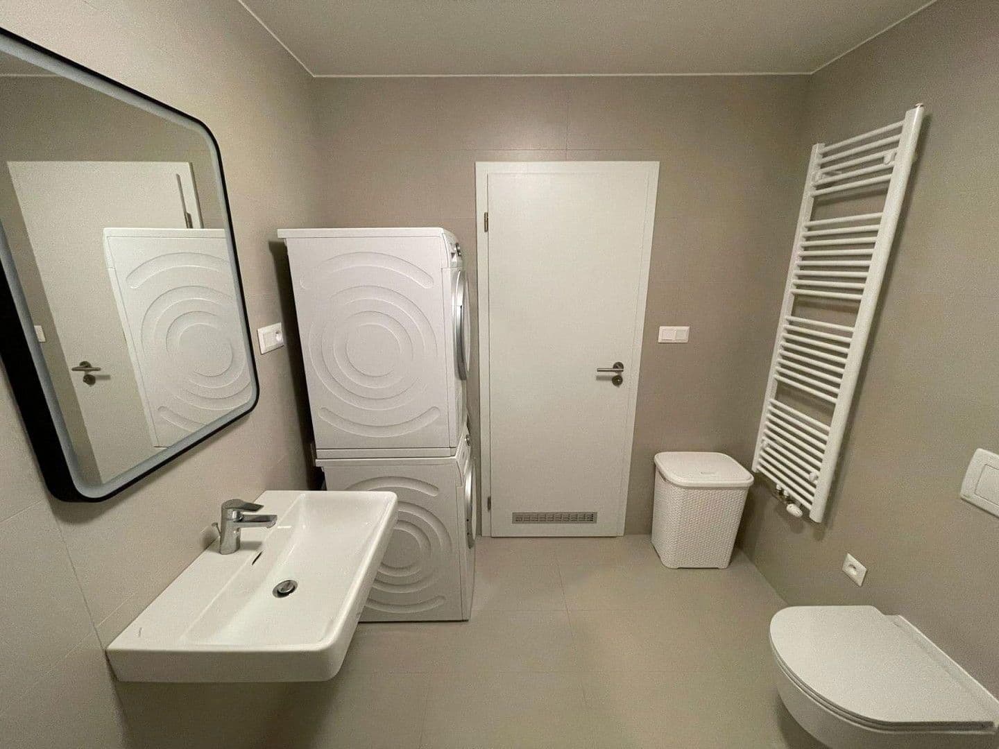 Prodej bytu 3+1 78 m², Neusäß, Bavorsko Prodej bytu 3+1 78 m², Neusäß, Bavorsko