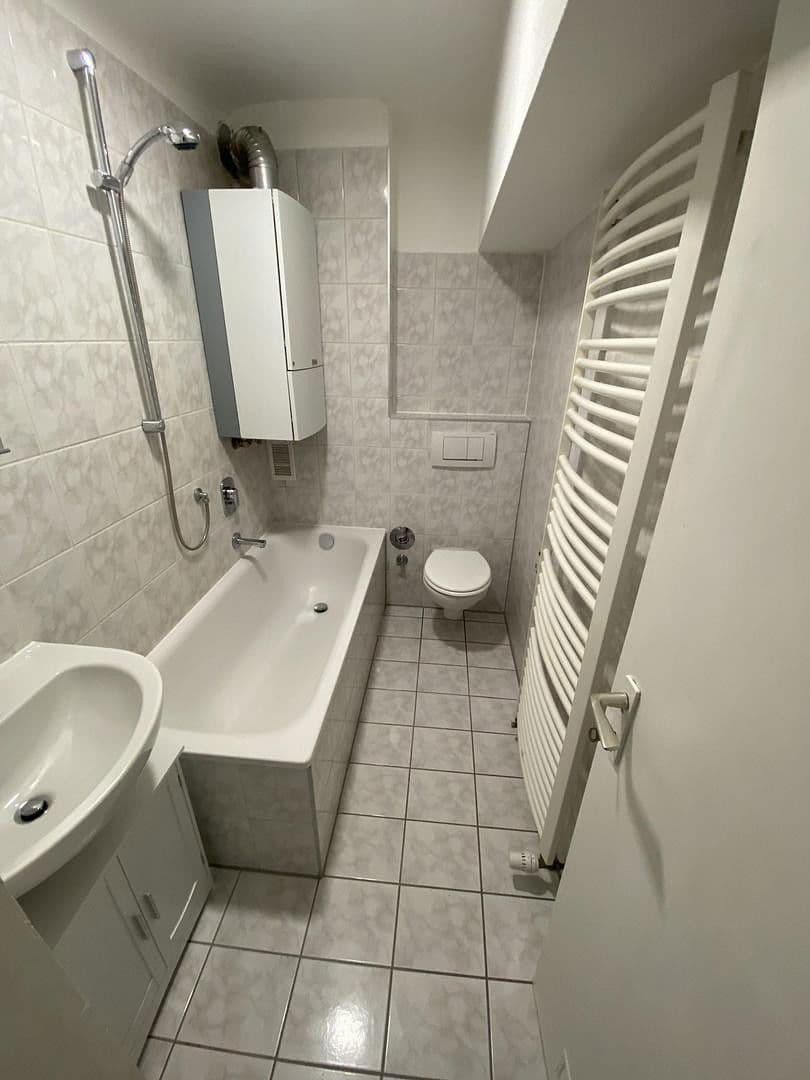 Pronájem bytu 2+1 55 m², Pforzheim, Bádensko-Württembersko Pronájem bytu 2+1 55 m², Pforzheim, Bádensko-Württembersko