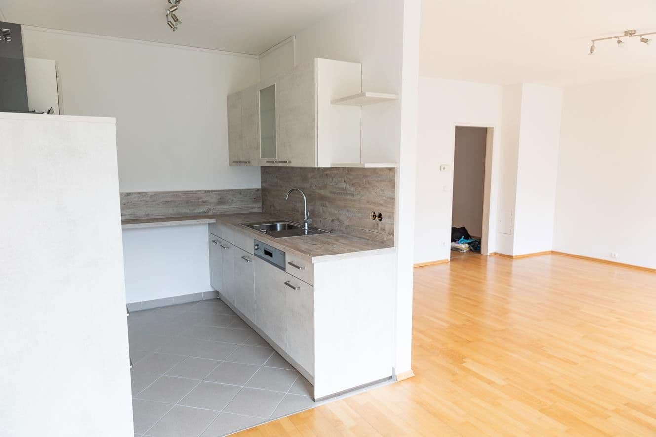 Pronájem bytu 3+1 80 m², Wiener Straße 14, Kirchschlag, Dolní Rakousko Pronájem bytu 3+1 80 m², Wiener Straße 14, Kirchschlag, Dolní Rakousko