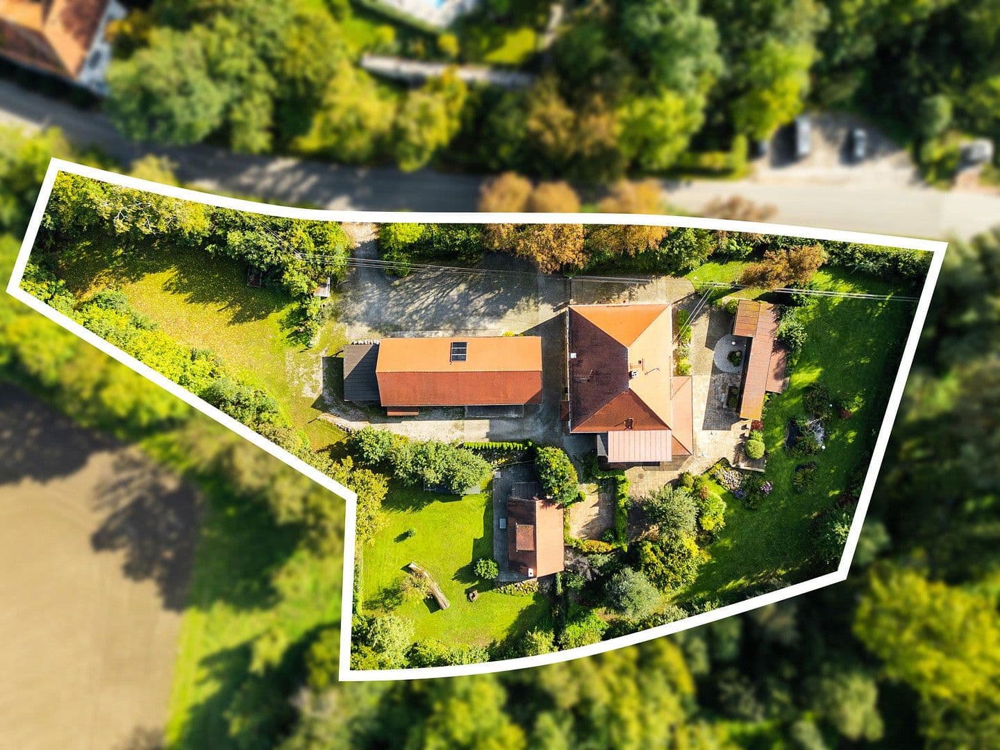 Prodej domu 480 m², pozemek 6.939 m², Egenhofen, Bavorsko Prodej domu 480 m², pozemek 6.939 m², Egenhofen, Bavorsko