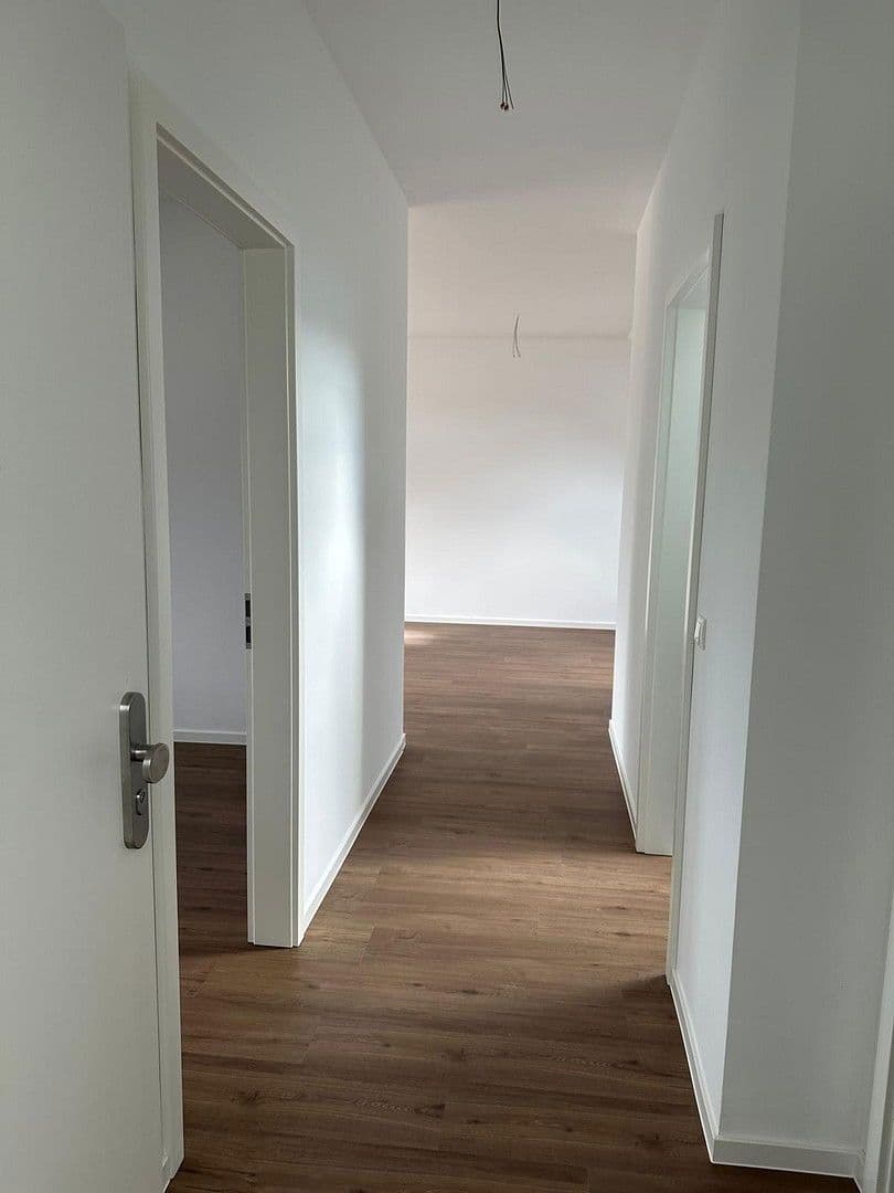 Pronájem bytu 2+1 55 m², Hamburger Allee 51, Nauen, Braniborsko Pronájem bytu 2+1 55 m², Hamburger Allee 51, Nauen, Braniborsko