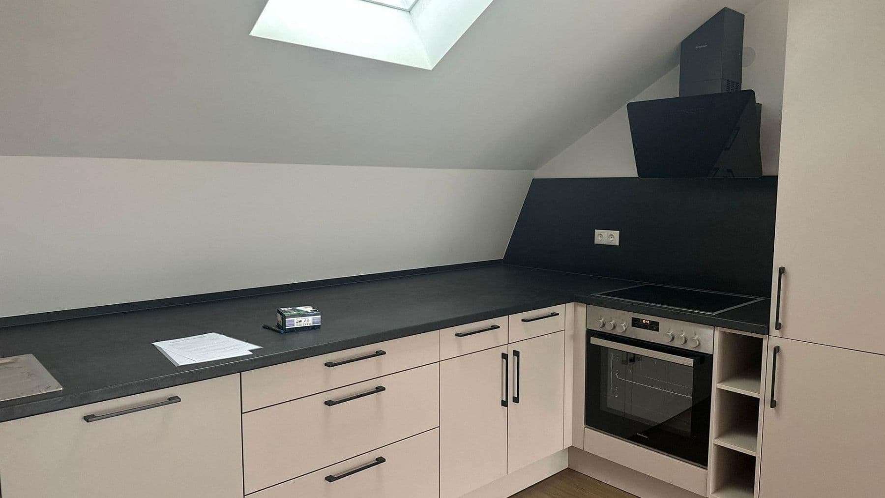 Pronájem bytu 2+1 55 m², Hamburger Allee 51, Nauen, Braniborsko Pronájem bytu 2+1 55 m², Hamburger Allee 51, Nauen, Braniborsko