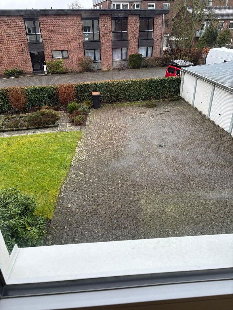 Prodej bytu 3+1 75 m², Kaarst, Severní Porýní-Vestfálsko Prodej bytu 3+1 75 m², Kaarst, Severní Porýní-Vestfálsko