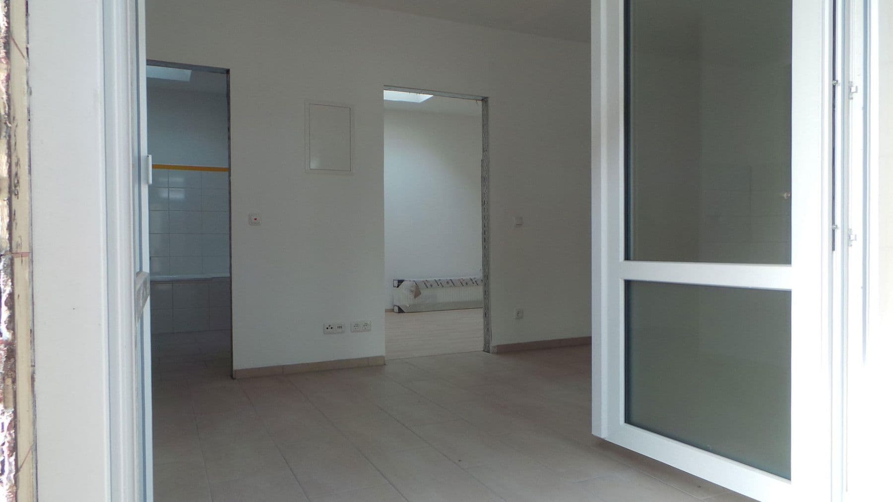 Pronájem bytu 3+1 49 m², Landstraße 78, Schriesheim, Bádensko-Württembersko Pronájem bytu 3+1 49 m², Landstraße 78, Schriesheim, Bádensko-Württembersko