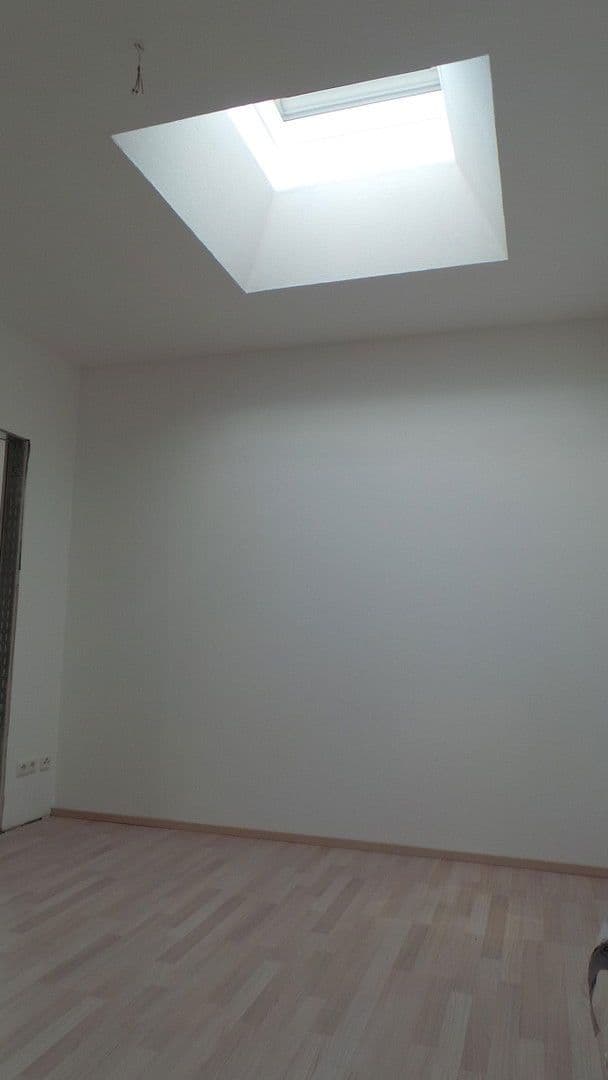 Pronájem bytu 3+1 49 m², Landstraße 78, Schriesheim, Bádensko-Württembersko Pronájem bytu 3+1 49 m², Landstraße 78, Schriesheim, Bádensko-Württembersko