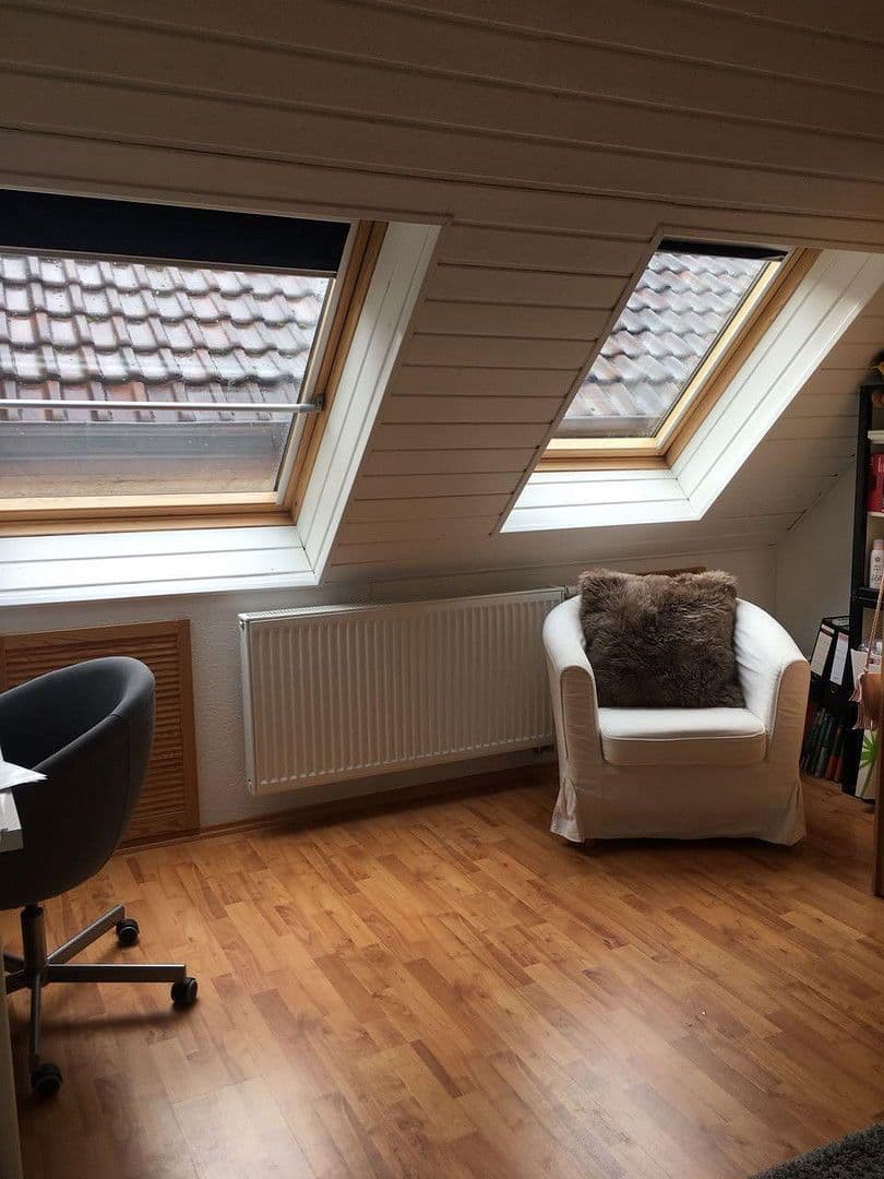 Pronájem bytu 3+1 90 m², Ingelheim am Rhein, Porýní-Falc Pronájem bytu 3+1 90 m², Ingelheim am Rhein, Porýní-Falc